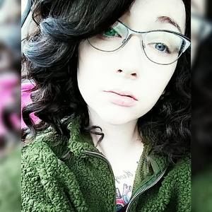 Meet your Posher, Alexandra